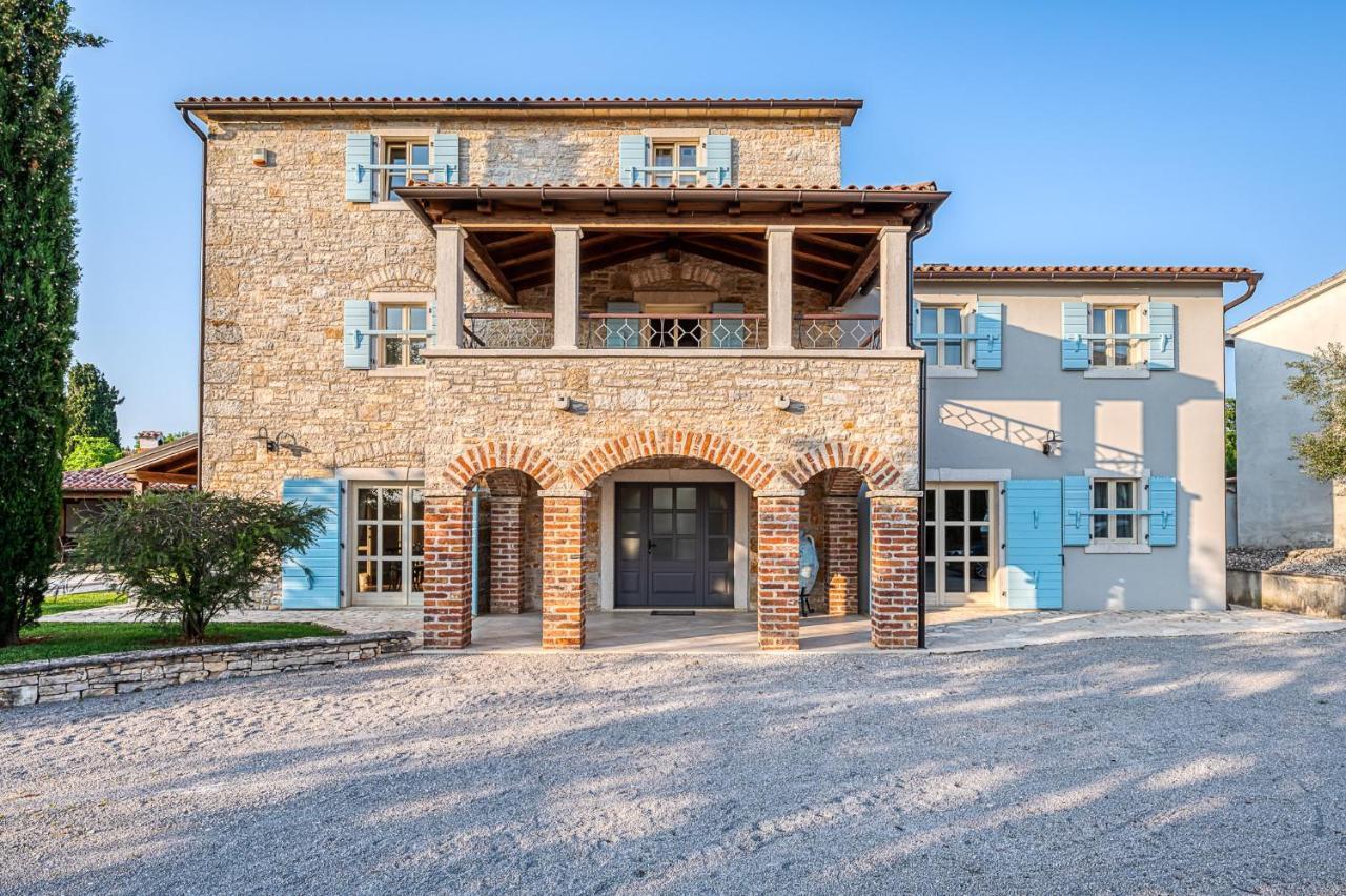 Villa Paolina With Hot Tub Višnjan エクステリア 写真