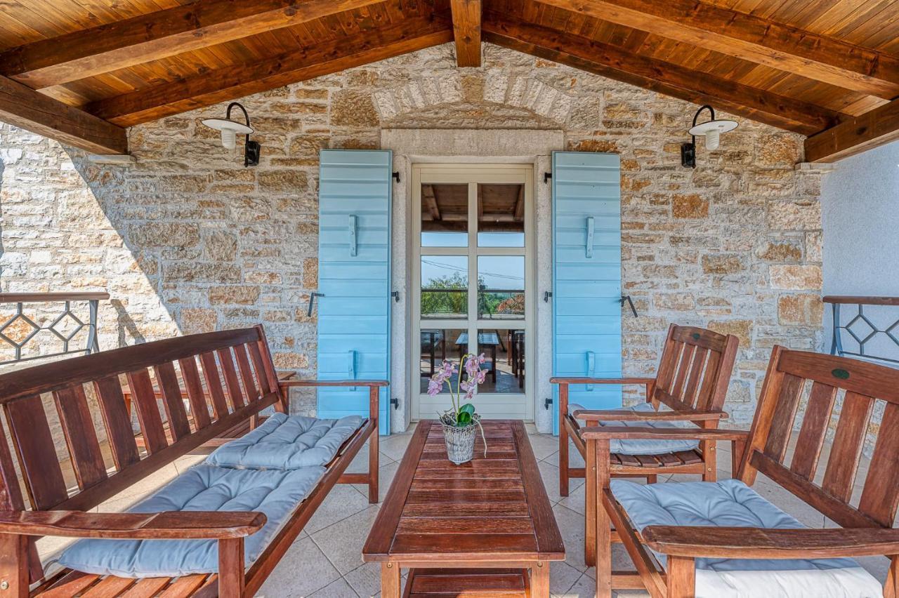 Villa Paolina With Hot Tub Višnjan エクステリア 写真